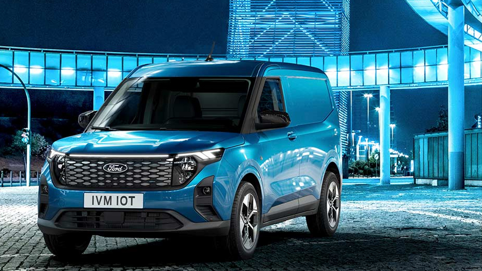 Ford E-Transit Courier Gallery 1
